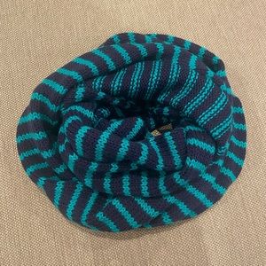 Women’s Blue & Green Striped Infinity Scarf from Forever 21